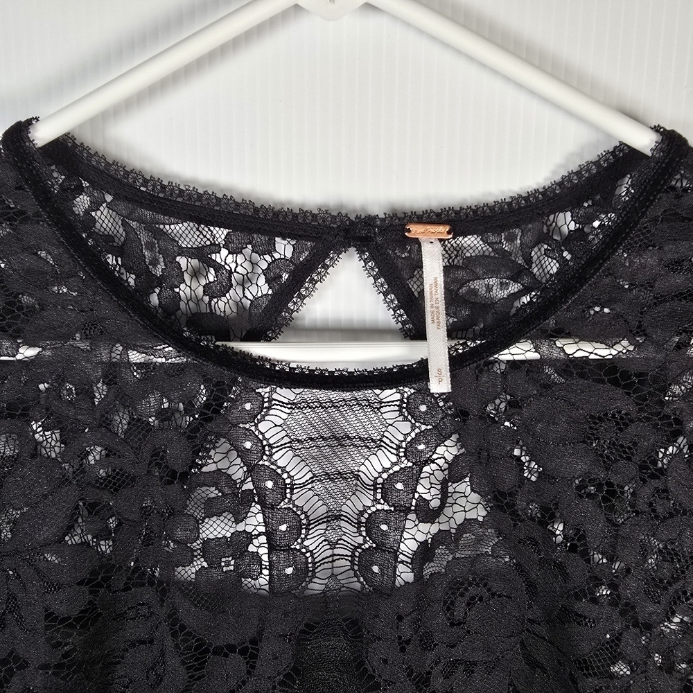 Free People Black Lace Dress with Pink Geometric Patterns Black Slip Under SizeS - Picture 6 of 13